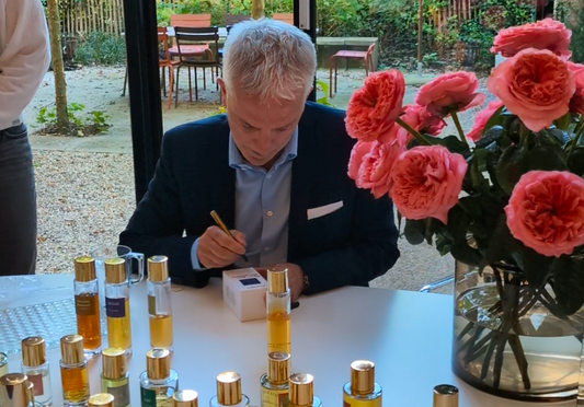 PRIMA MEA ÎNTÂLNIRE CU UN MASTER PERFUMER