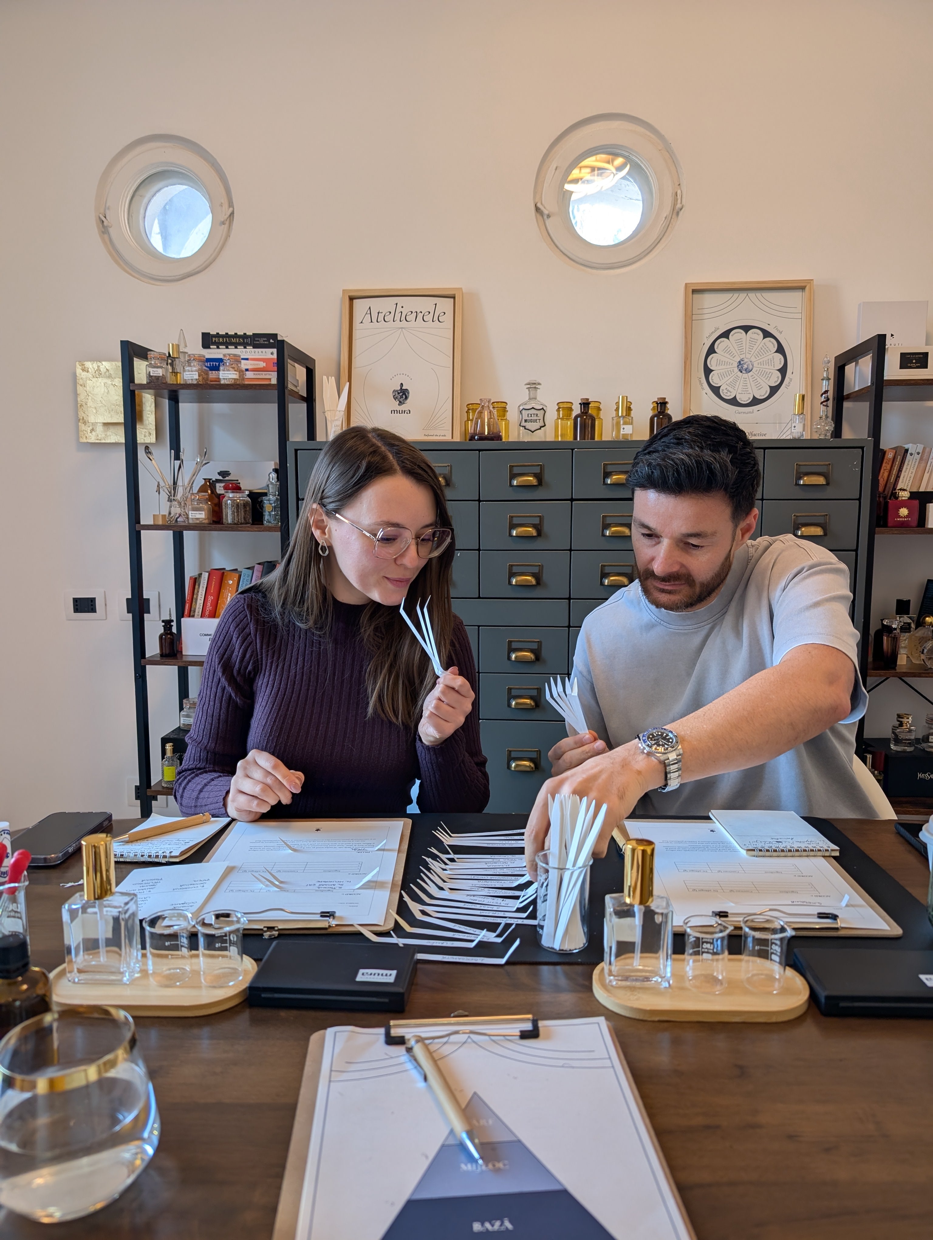 Atelier 2 Persoane - Creează-ți Parfumul