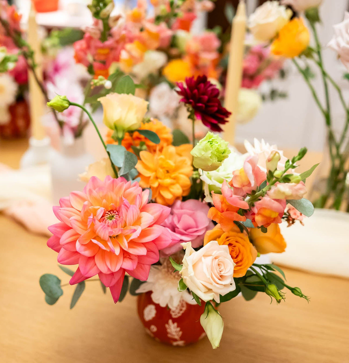 buchet floral creat la un atelier de flori de toamna